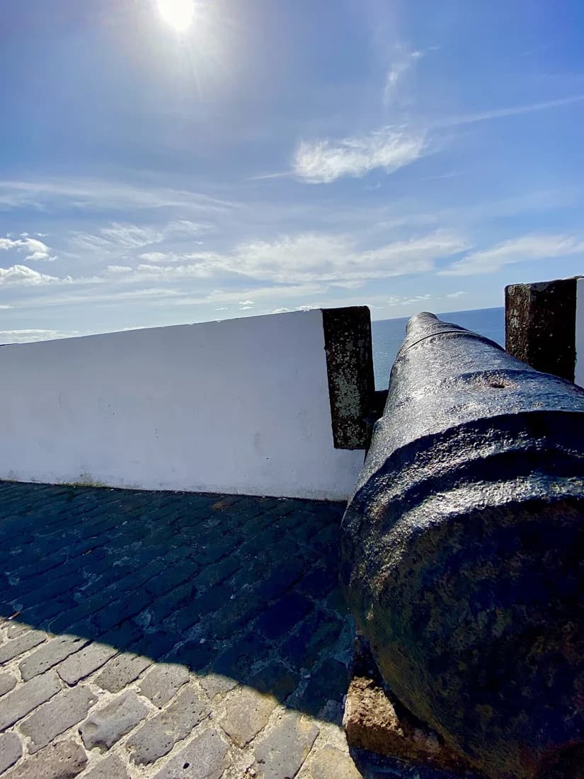 Fort São Brás à Vila do Porto sur l’île de Santa Maria