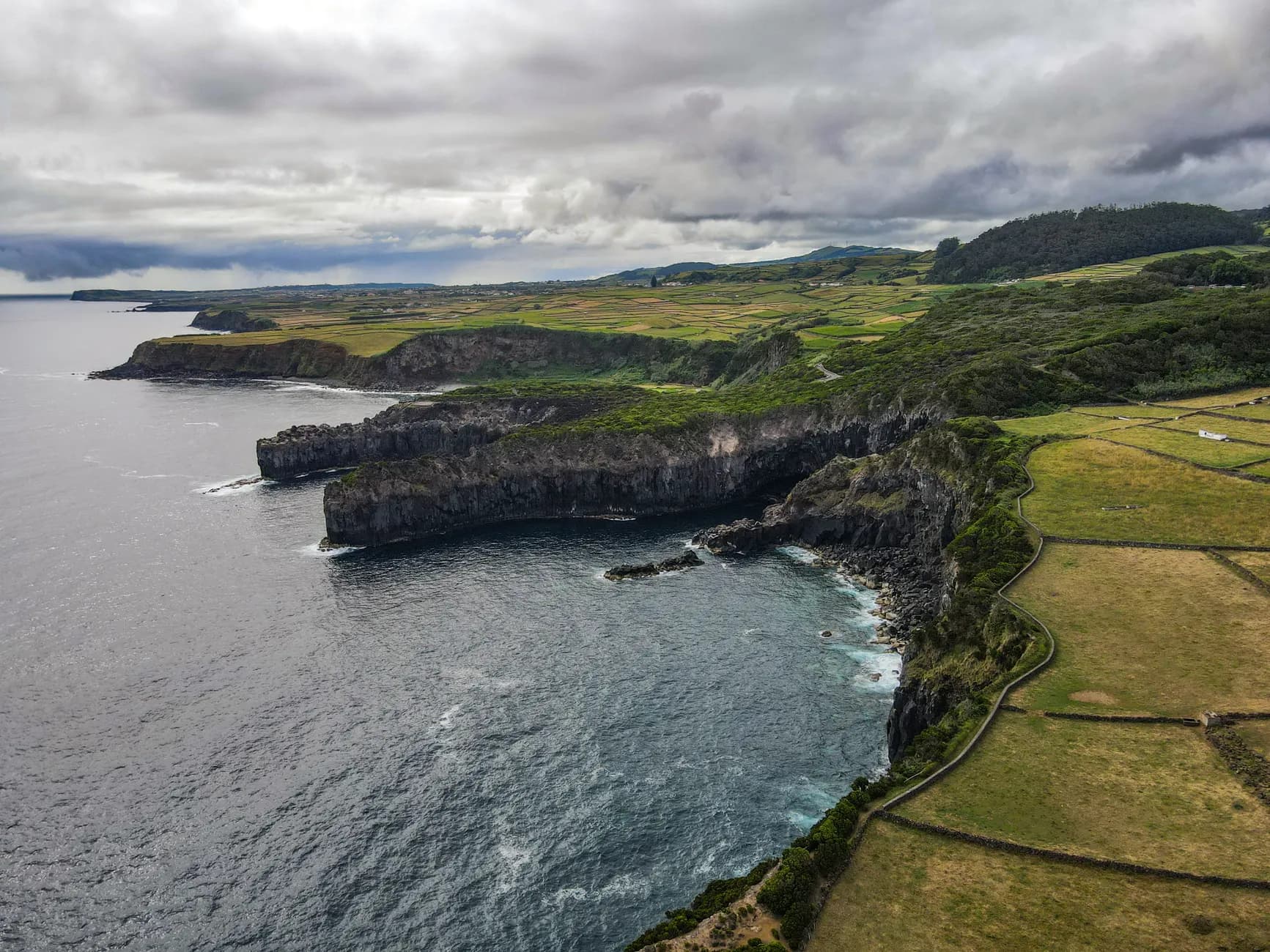 Ferries entre les îles des Açores : ce que le bateau permet